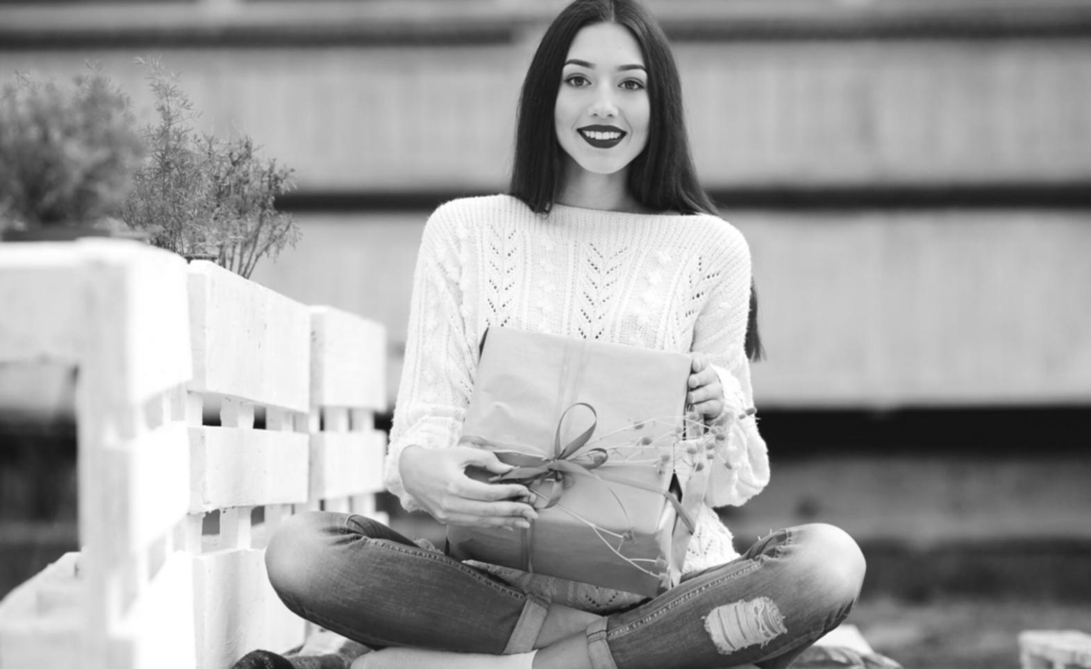 Consultation personnalisée avec un entrepreneur discutant de son projet d'affaires